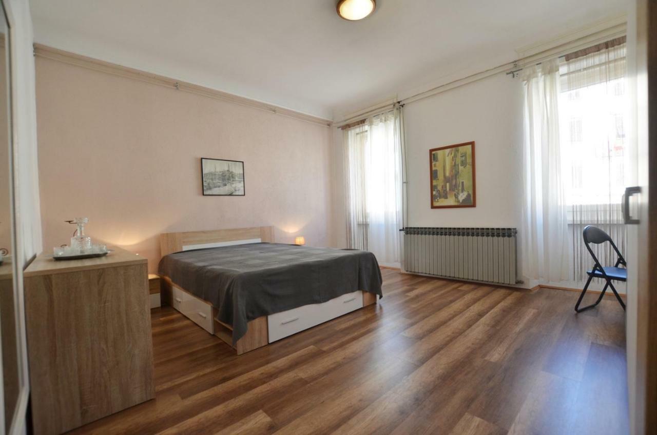Yulia Apartments Rovinj Luaran gambar