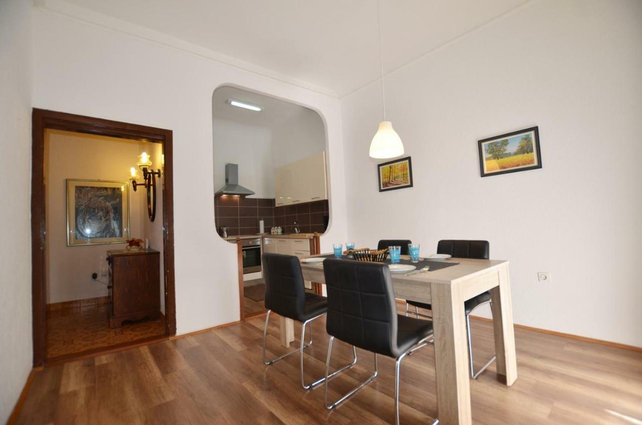 Yulia Apartments Rovinj Luaran gambar