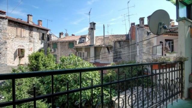 Yulia Apartments Rovinj Luaran gambar